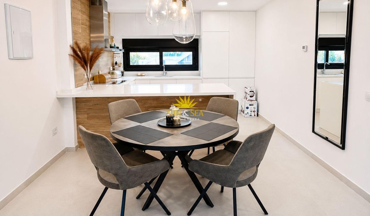 Revente - Appartement - Pilar de la Horadada - Torre De La Horadada