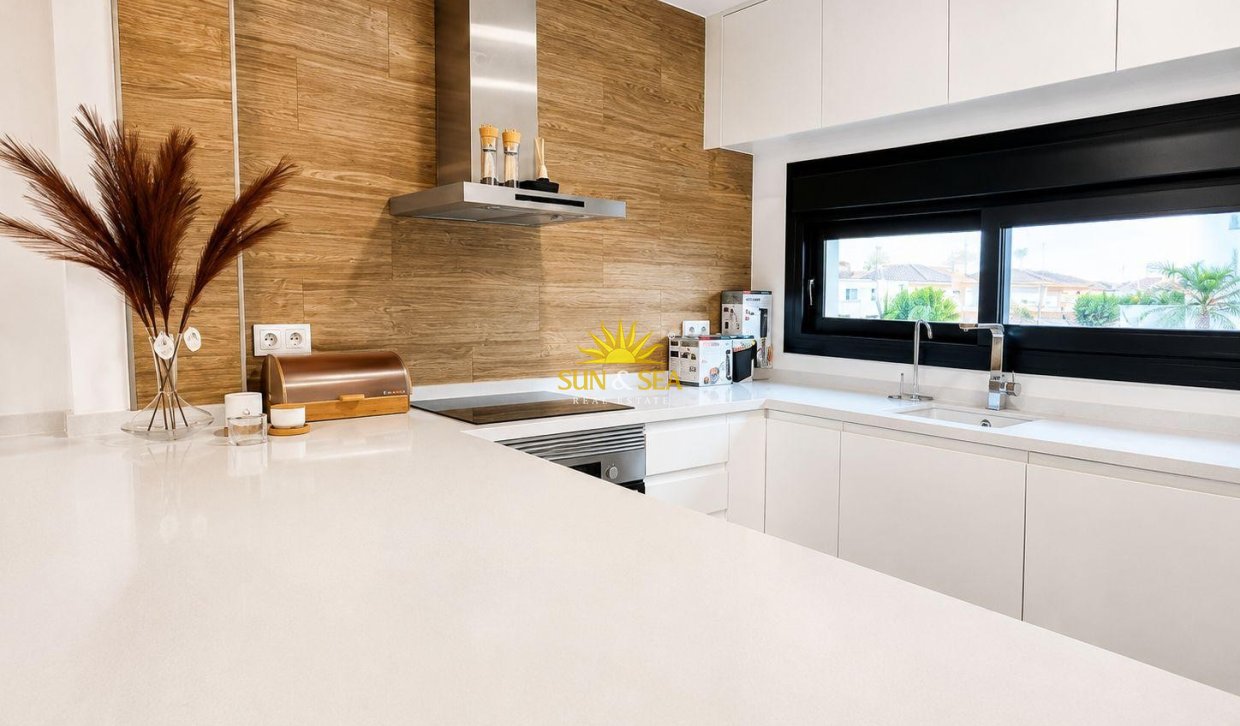 Revente - Appartement - Pilar de la Horadada - Torre De La Horadada
