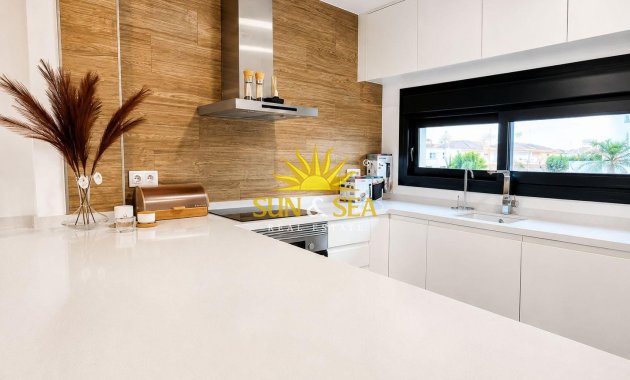 Revente - Appartement - Pilar de la Horadada - Torre De La Horadada