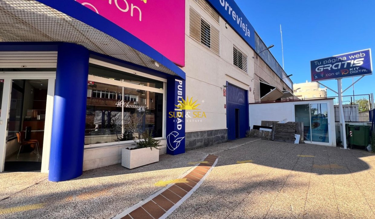 Langfristige Vermietung - Kommerziell - Torrevieja - Centro