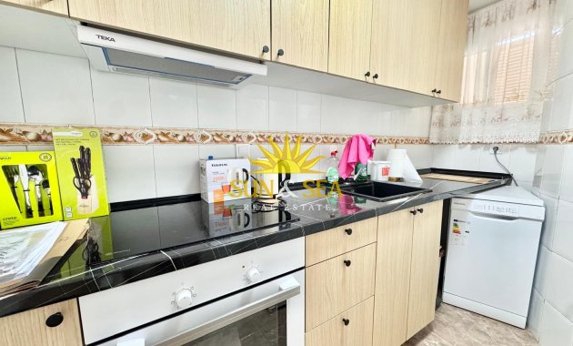 Alquiler a largo plazo - Apartamento - Torrevieja - Playa del Cura