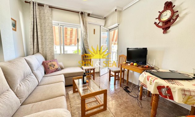 Alquiler a largo plazo - Apartamento - Torrevieja - Playa del Cura