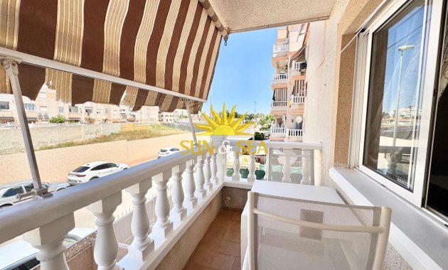 Alquiler a largo plazo - Apartamento - Torrevieja - Playa del Cura