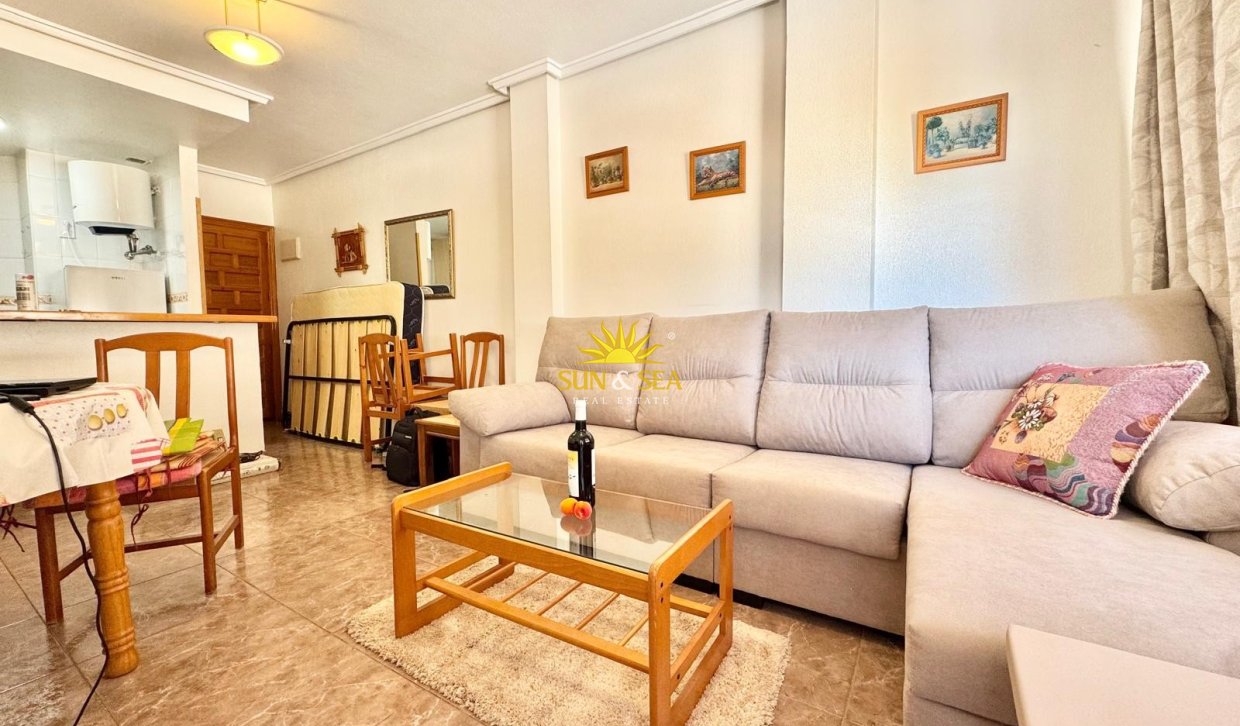 Alquiler a largo plazo - Apartamento - Torrevieja - Playa del Cura