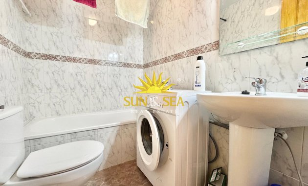 Alquiler a largo plazo - Apartamento - Torrevieja - Playa del Cura
