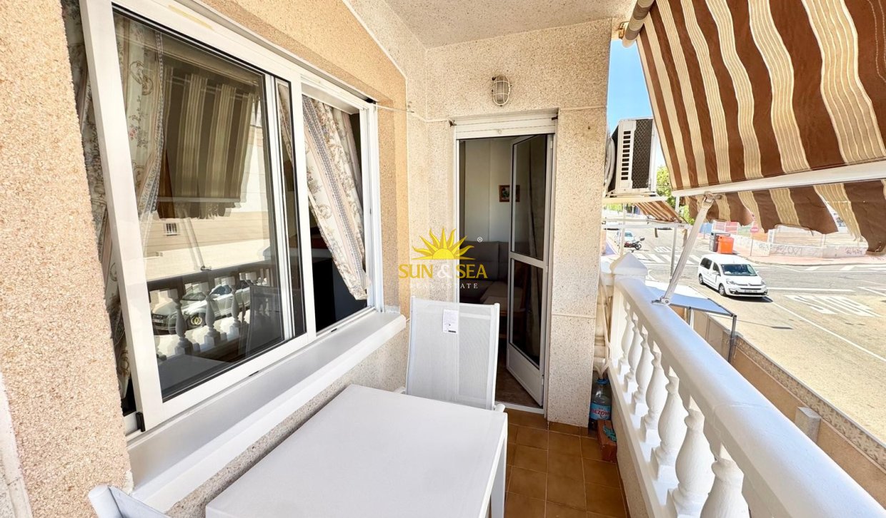 Alquiler a largo plazo - Apartamento - Torrevieja - Playa del Cura