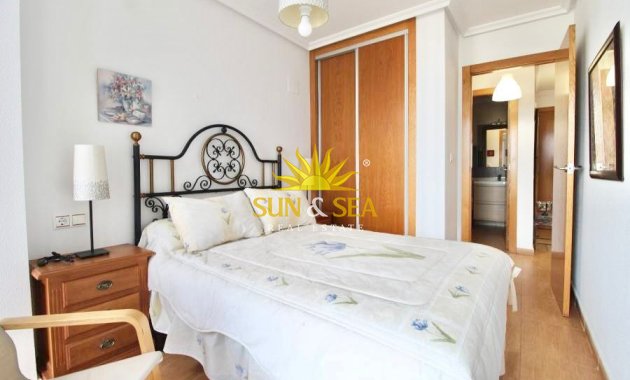 Alquiler a largo plazo - Apartamento - Torrevieja - Playa del Cura