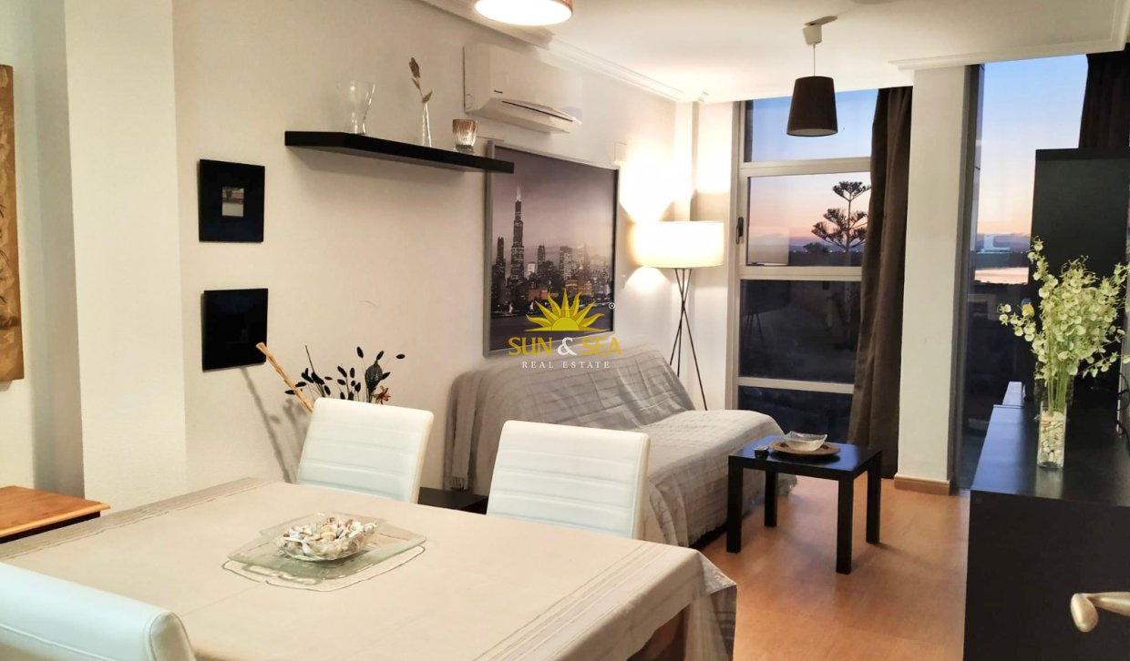 Alquiler a largo plazo - Apartamento - Torrevieja - Playa del Cura