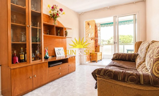 Resale - Apartment - Torrevieja - Centro
