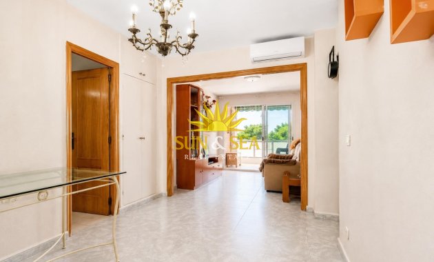Resale - Apartment - Torrevieja - Centro