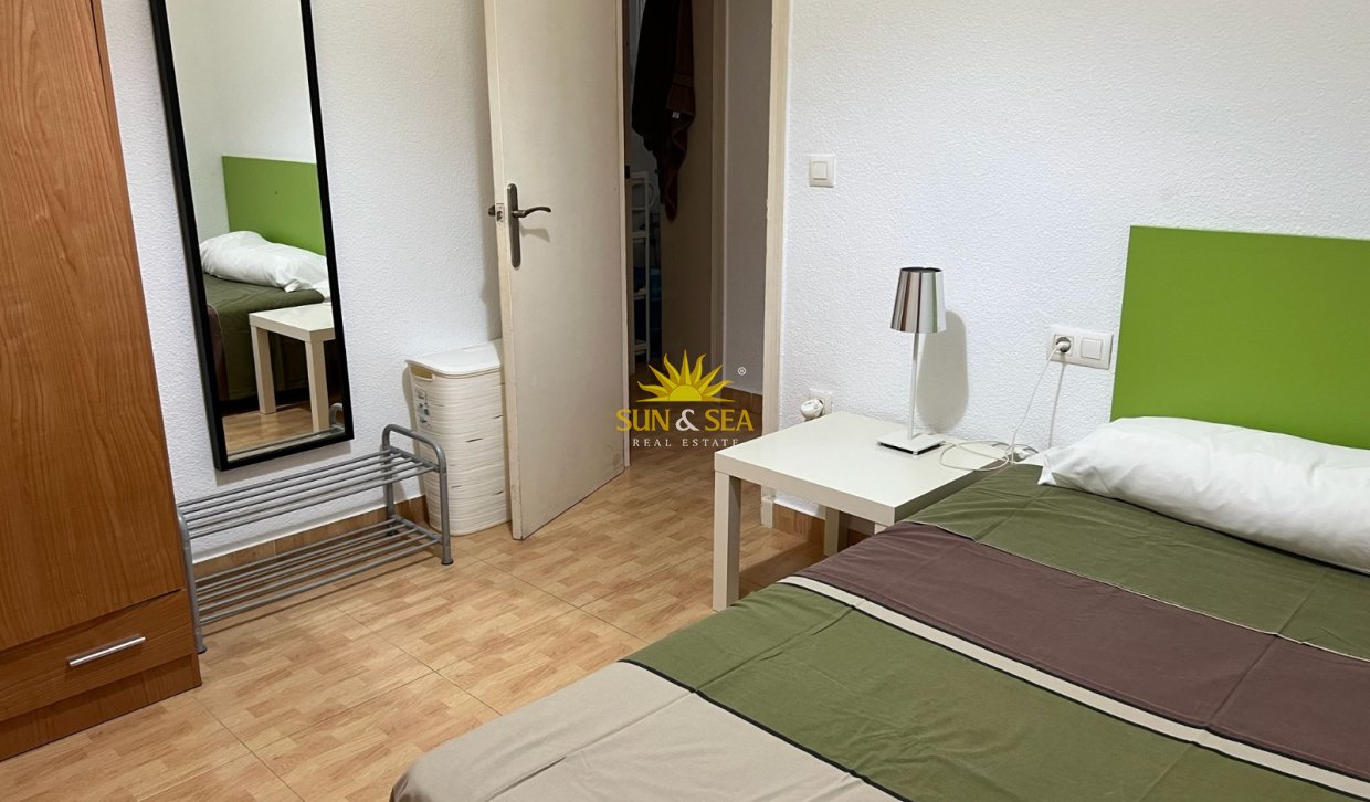 Langfristige Vermietung - Wohnung - 