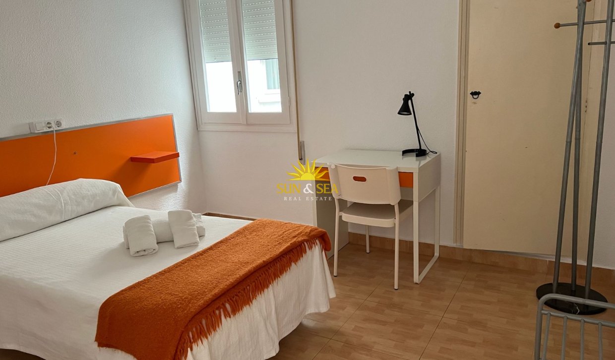 Langfristige Vermietung - Wohnung - 