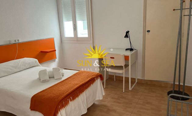 Langfristige Vermietung - Wohnung - 
