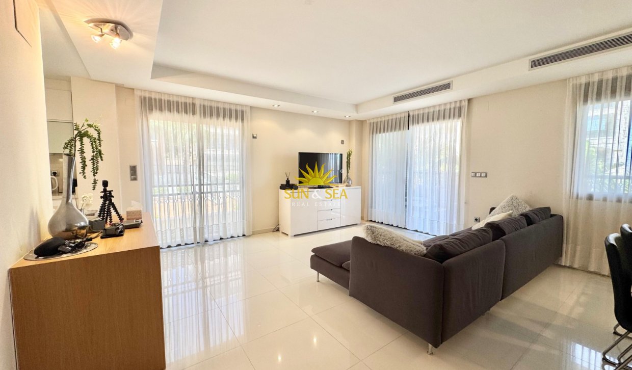 Long Term Rental - Apartment - Guardamar del Segura - Los Secanos