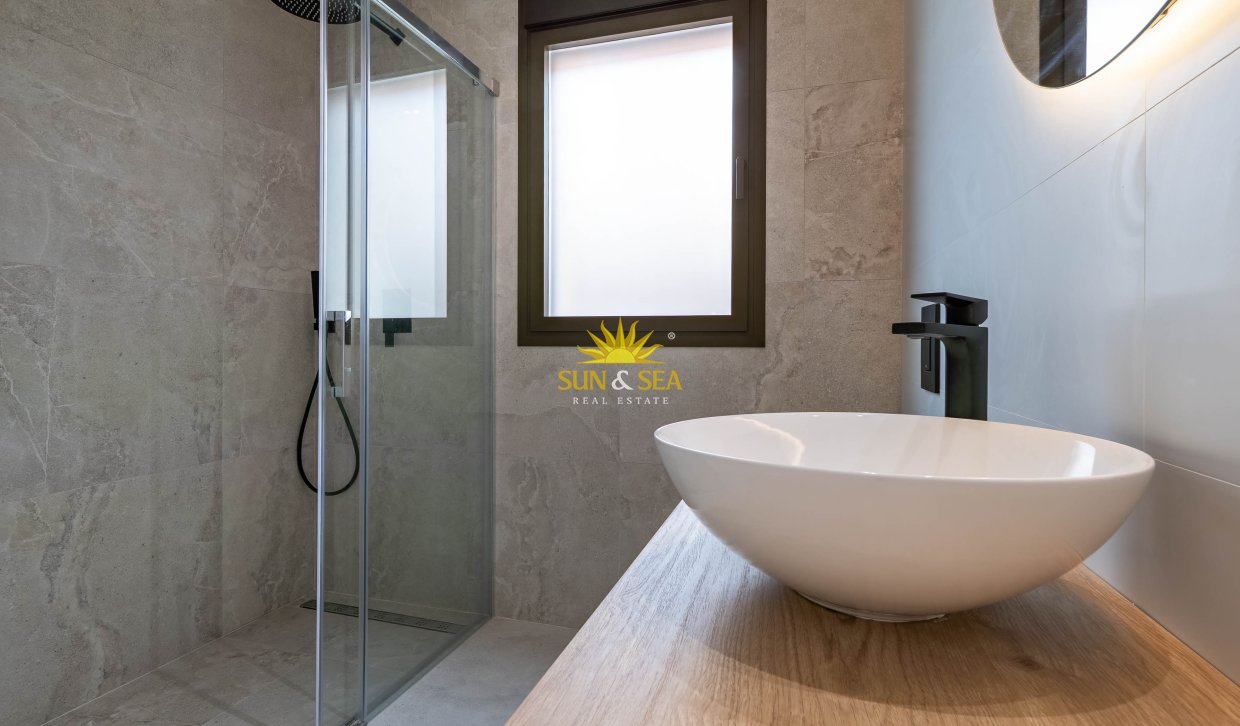 Nouvelle construction - detached - La Finca Golf