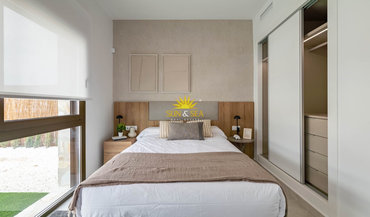 Nouvelle construction - detached - La Finca Golf