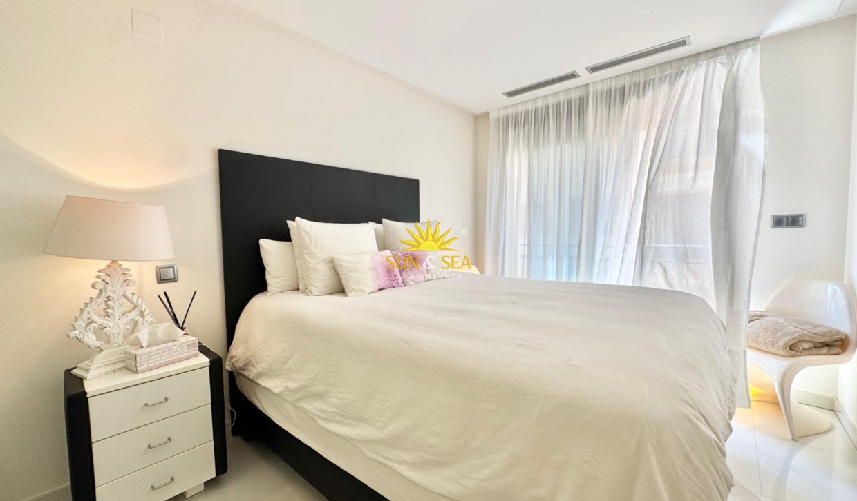 Resale - Apartment - Guardamar del Segura - Los Secanos