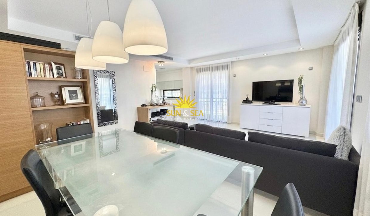 Resale - Apartment - Guardamar del Segura - Los Secanos
