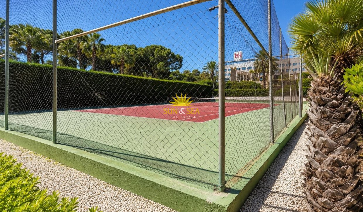 Resale - Townhouse - Torrevieja - Lago jardin