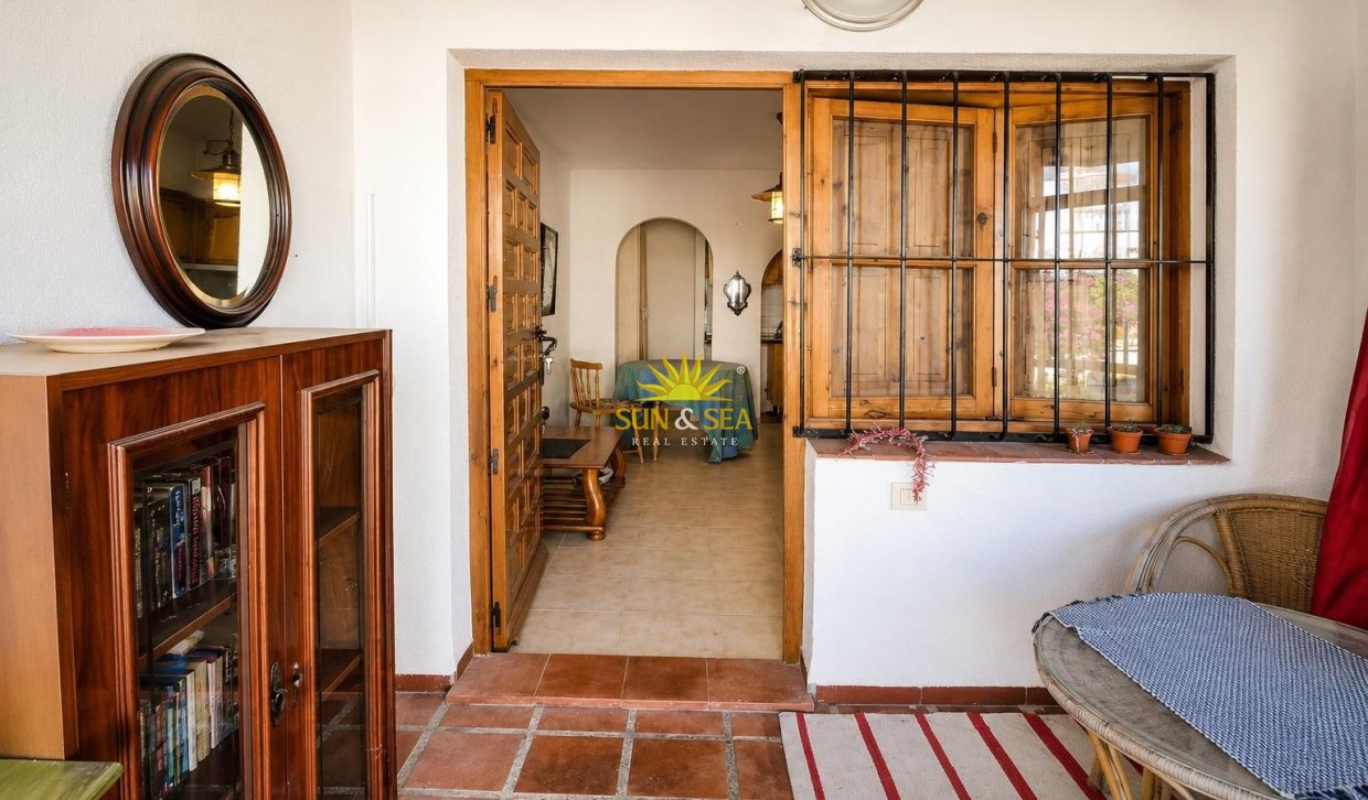 Resale - Townhouse - Torrevieja - Lago jardin