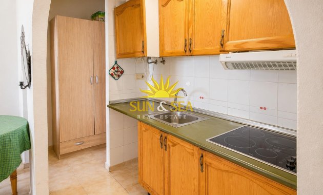Resale - Townhouse - Torrevieja - Lago jardin