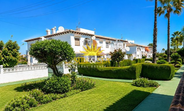 Resale - Townhouse - Torrevieja - Lago jardin