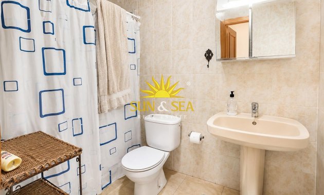 Resale - Townhouse - Torrevieja - Lago jardin
