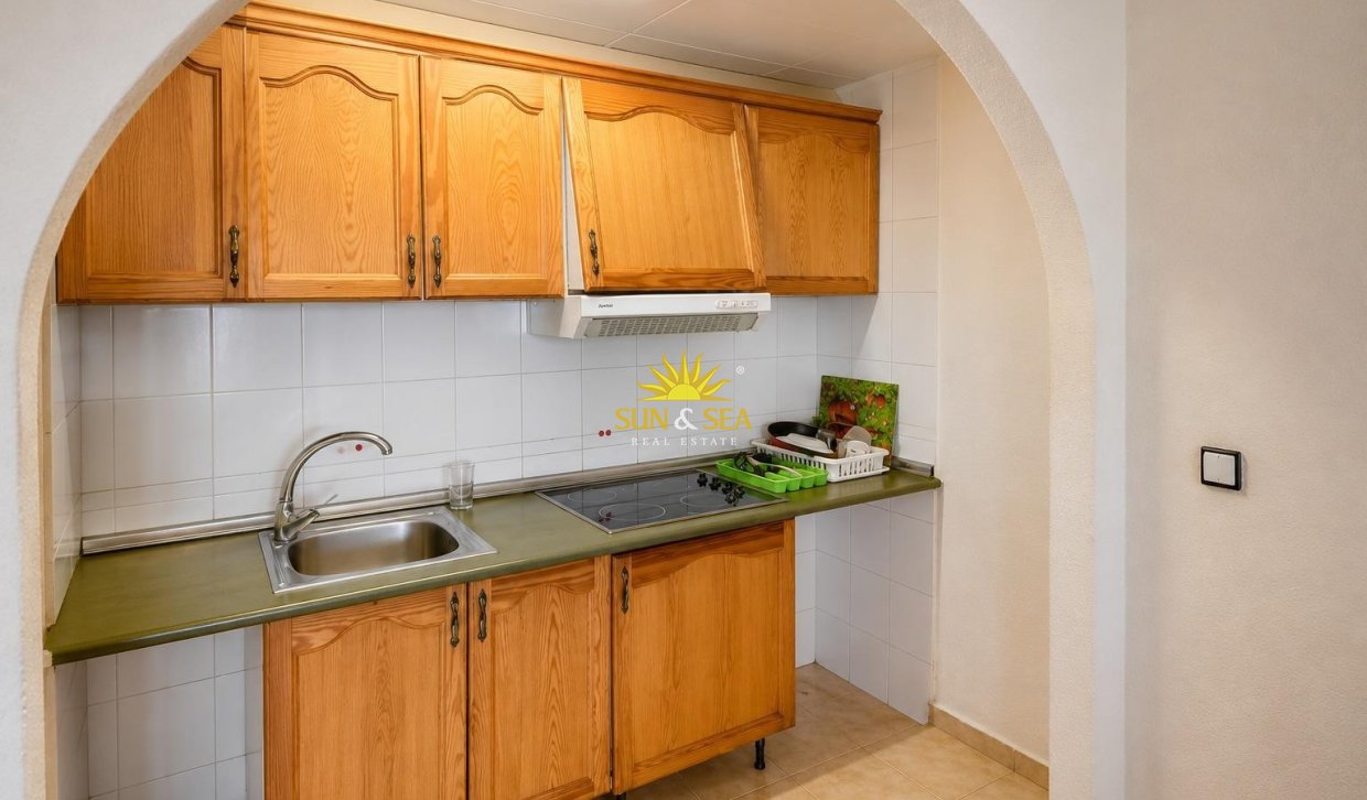 Resale - Townhouse - Torrevieja - Lago jardin