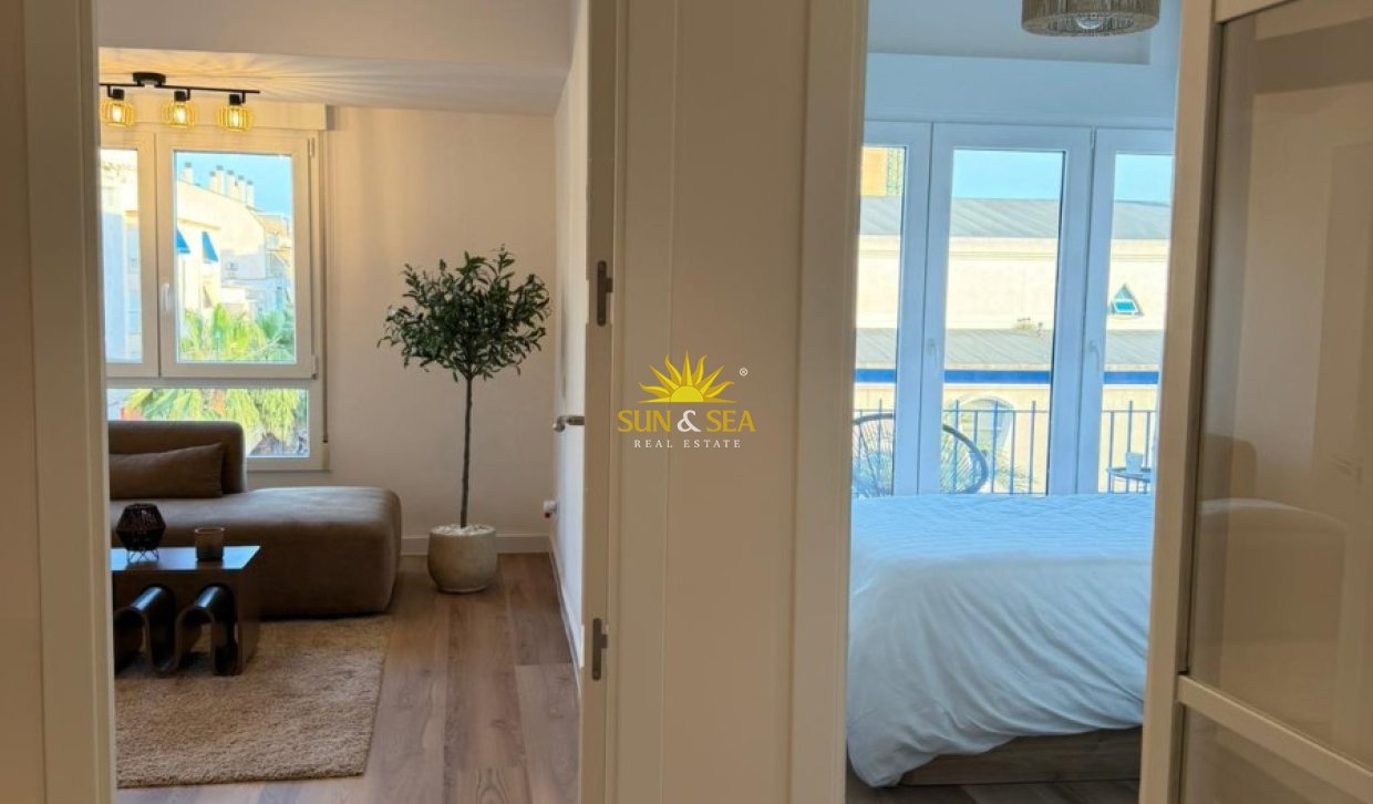 Long Term Rental - Apartment - Torrevieja - torrevieja