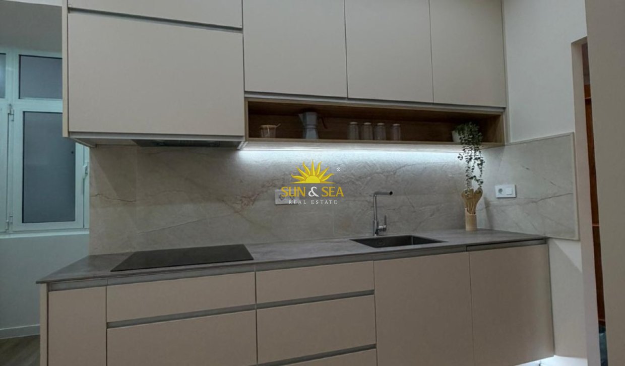 Long Term Rental - Apartment - Torrevieja - torrevieja