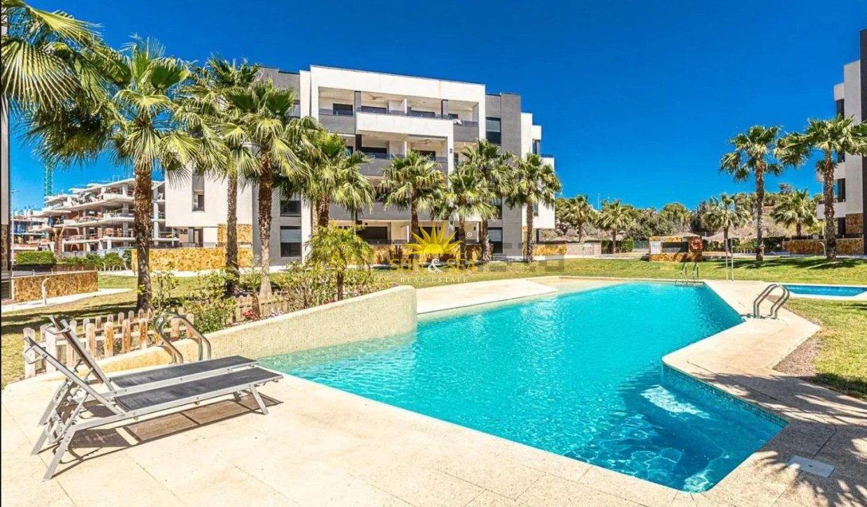 Wiederverkauf - Wohnung - Orihuela Costa - PAU 8