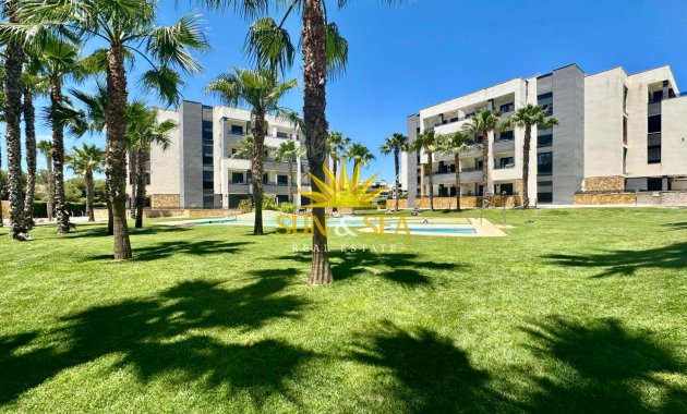 Wiederverkauf - Wohnung - Orihuela Costa - PAU 8