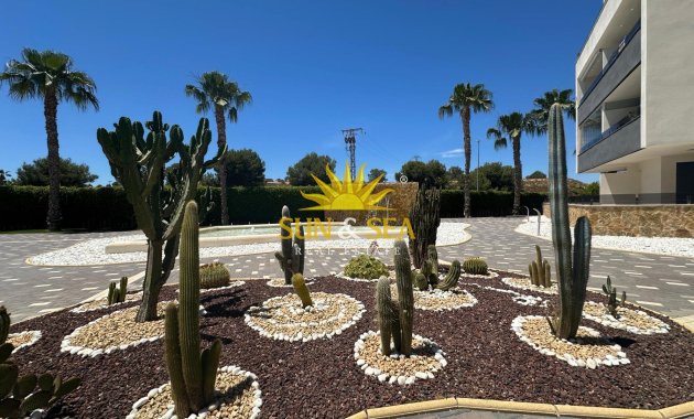 Wiederverkauf - Wohnung - Orihuela Costa - PAU 8