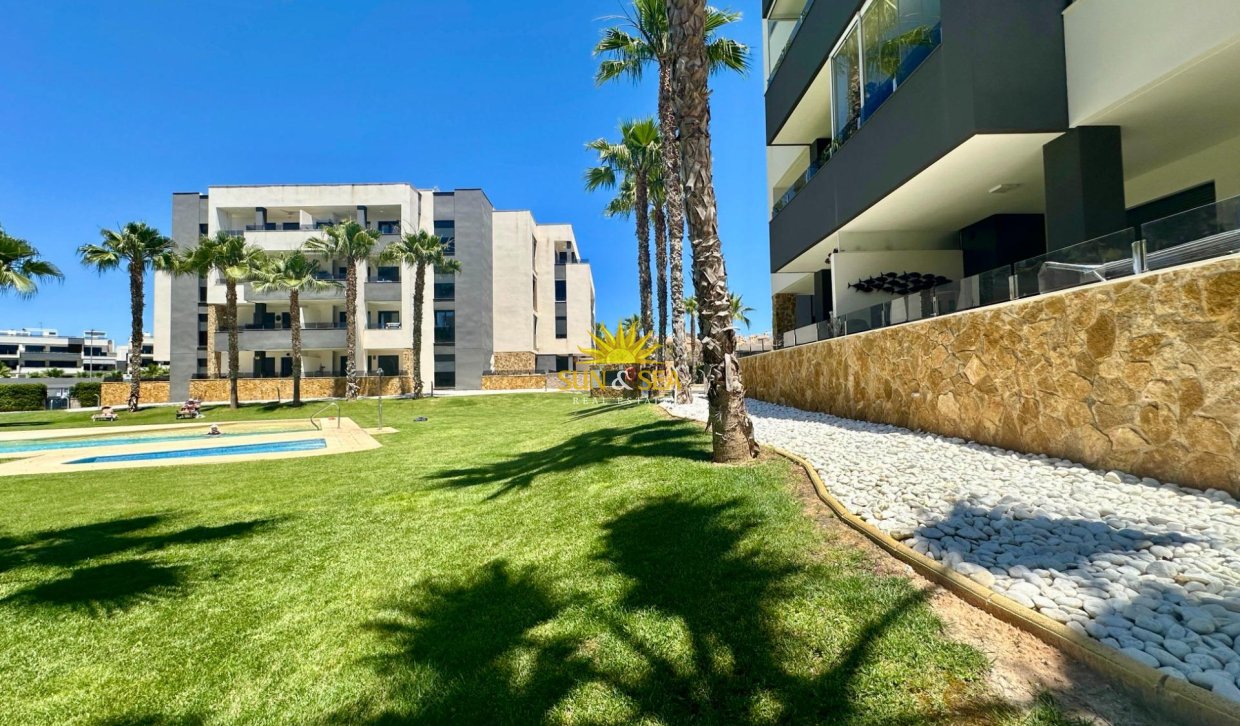 Wiederverkauf - Wohnung - Orihuela Costa - PAU 8