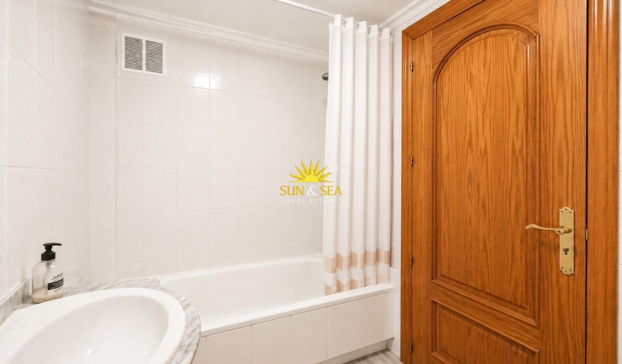 Wiederverkauf - Penthouse - Torrevieja - La Mata
