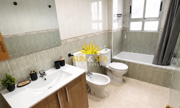 Langfristige Vermietung - Wohnung - Torrevieja - La Mata
