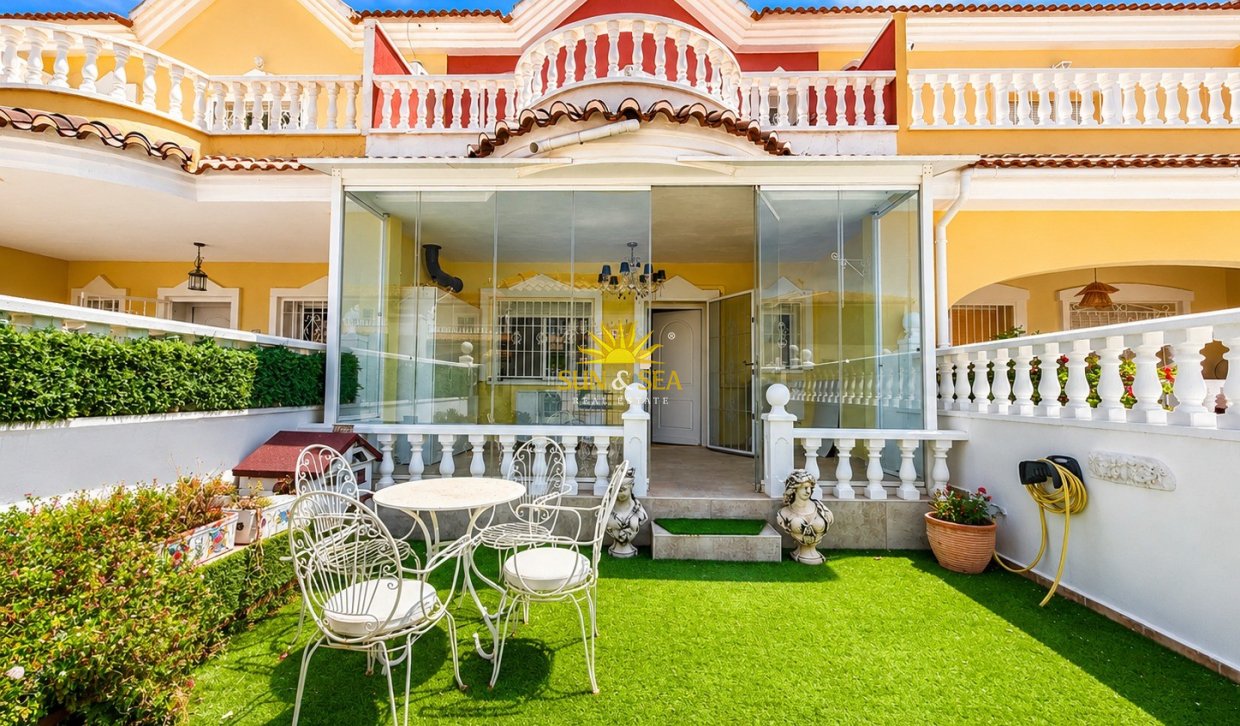 Resale - Villa - Benijofar