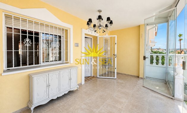 Resale - Villa - Benijofar
