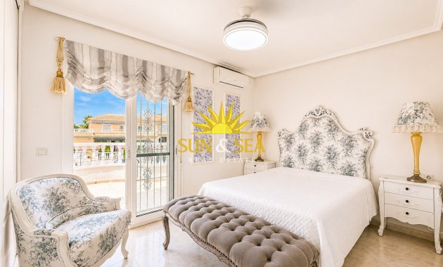 Resale - Villa - Benijofar