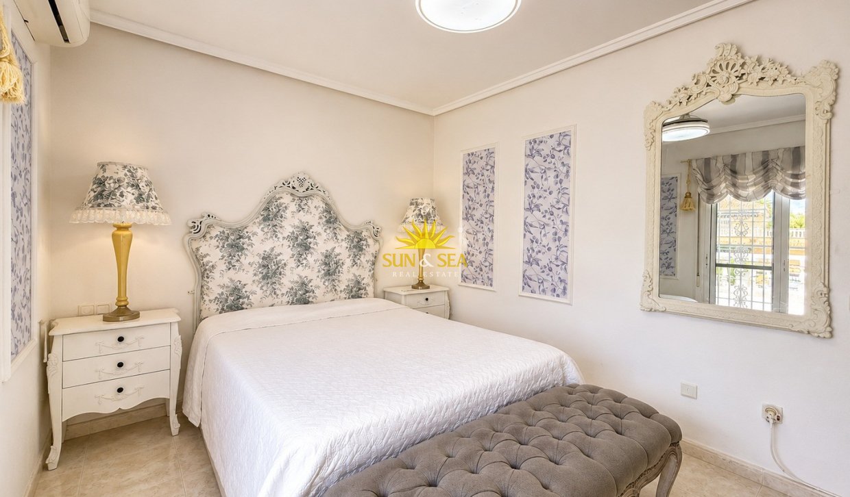 Resale - Villa - Benijofar