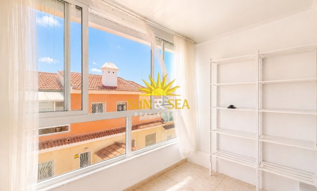 Resale - Villa - Benijofar