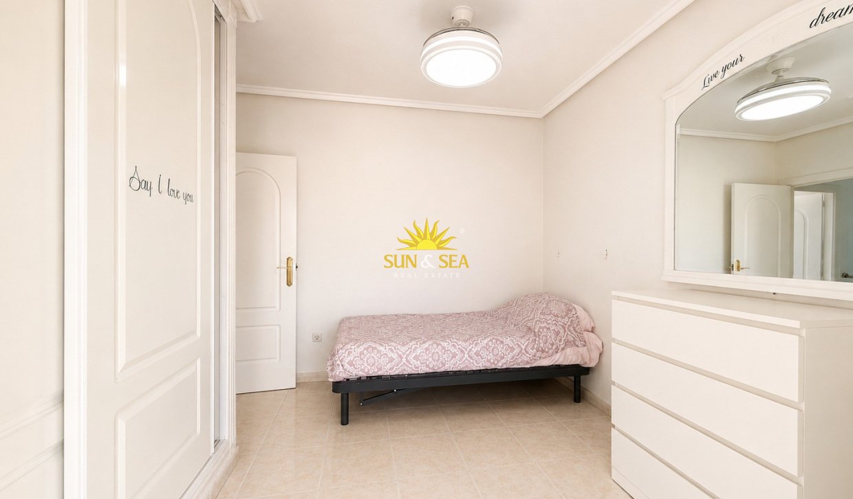 Resale - Villa - Benijofar