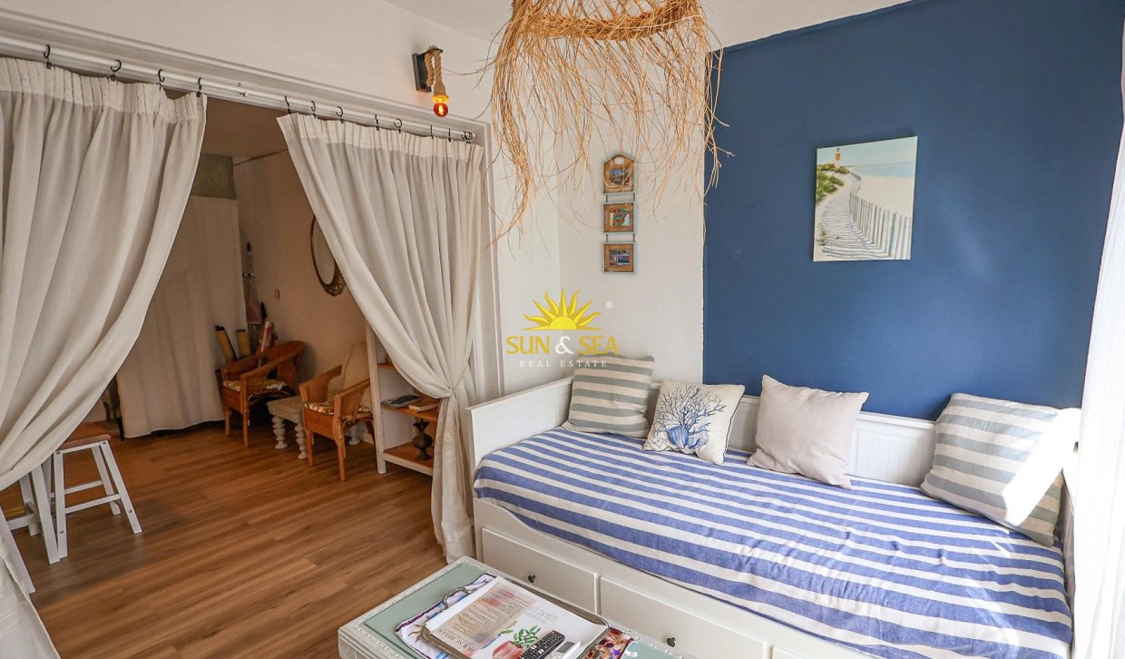 Location à long terme - Appartement - Torrevieja - Playa de los Locos