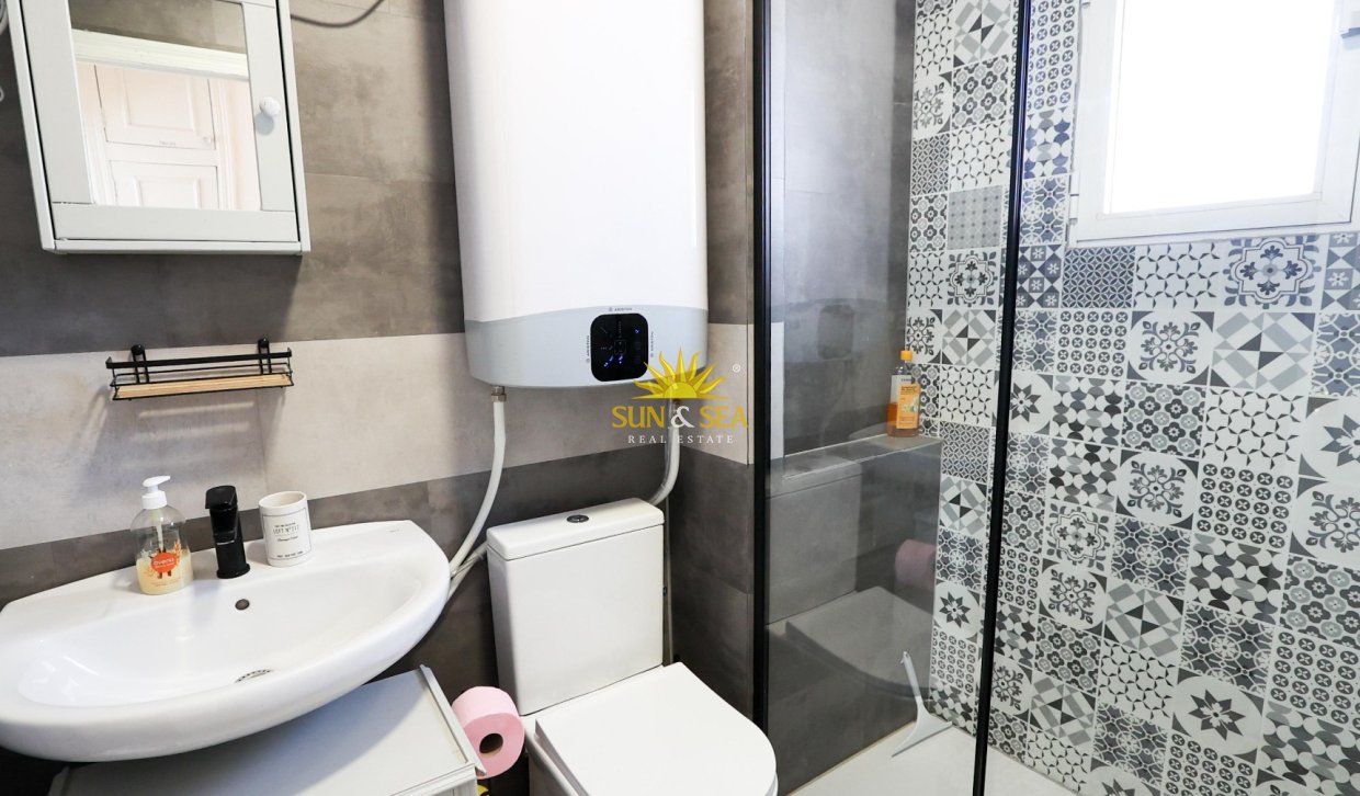 Location à long terme - Appartement - Torrevieja - Playa de los Locos