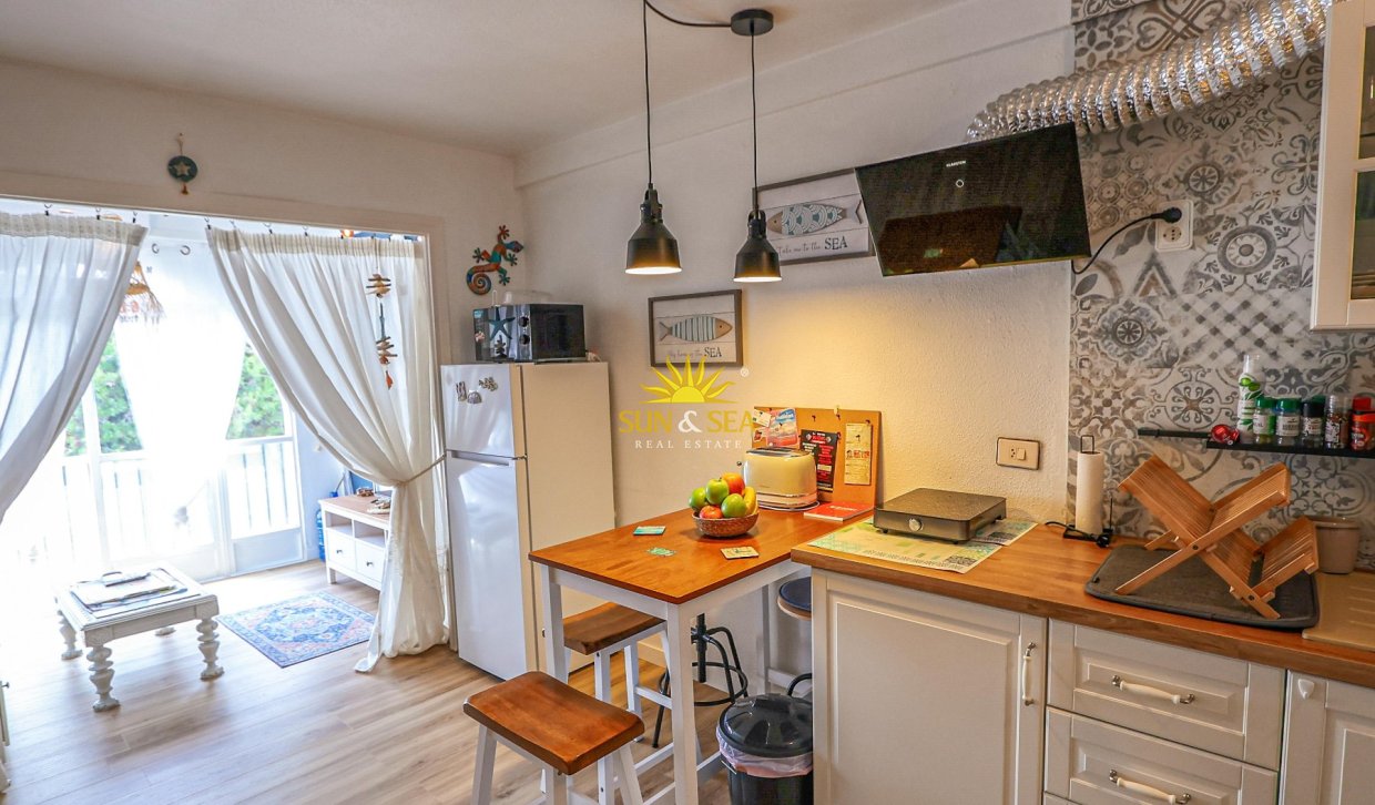Location à long terme - Appartement - Torrevieja - Playa de los Locos