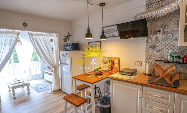 Location à long terme - Appartement - Torrevieja - Playa de los Locos