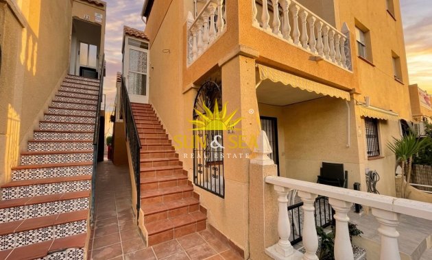 Long Term Rental - Ground Floor - Torrevieja - Playa del Cura