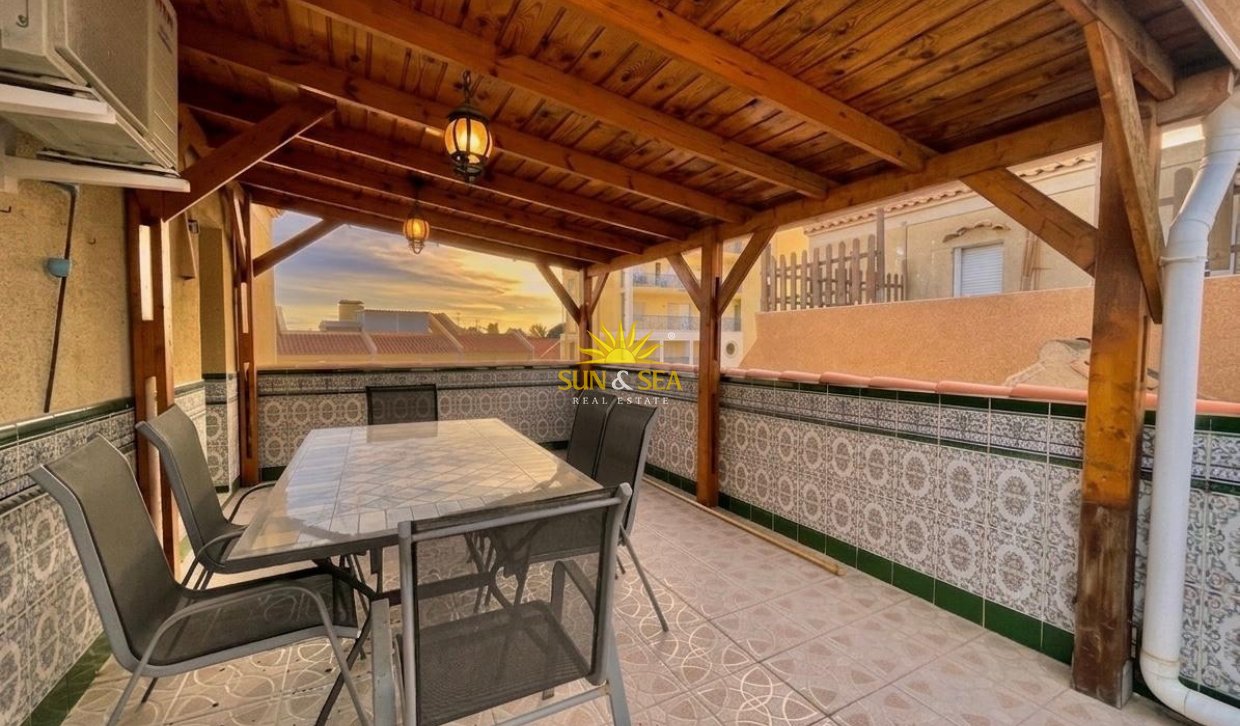 Long Term Rental - Ground Floor - Torrevieja - Playa del Cura