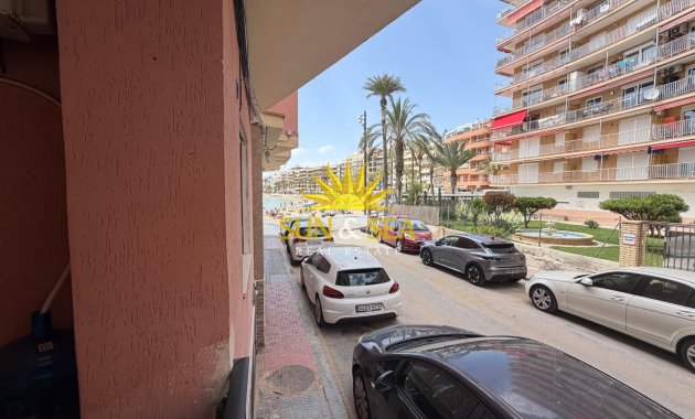 Resale - Apartment - Torrevieja - Playa del Cura