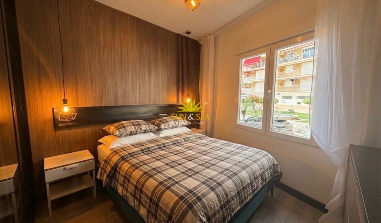Resale - Apartment - Torrevieja - Playa del Cura